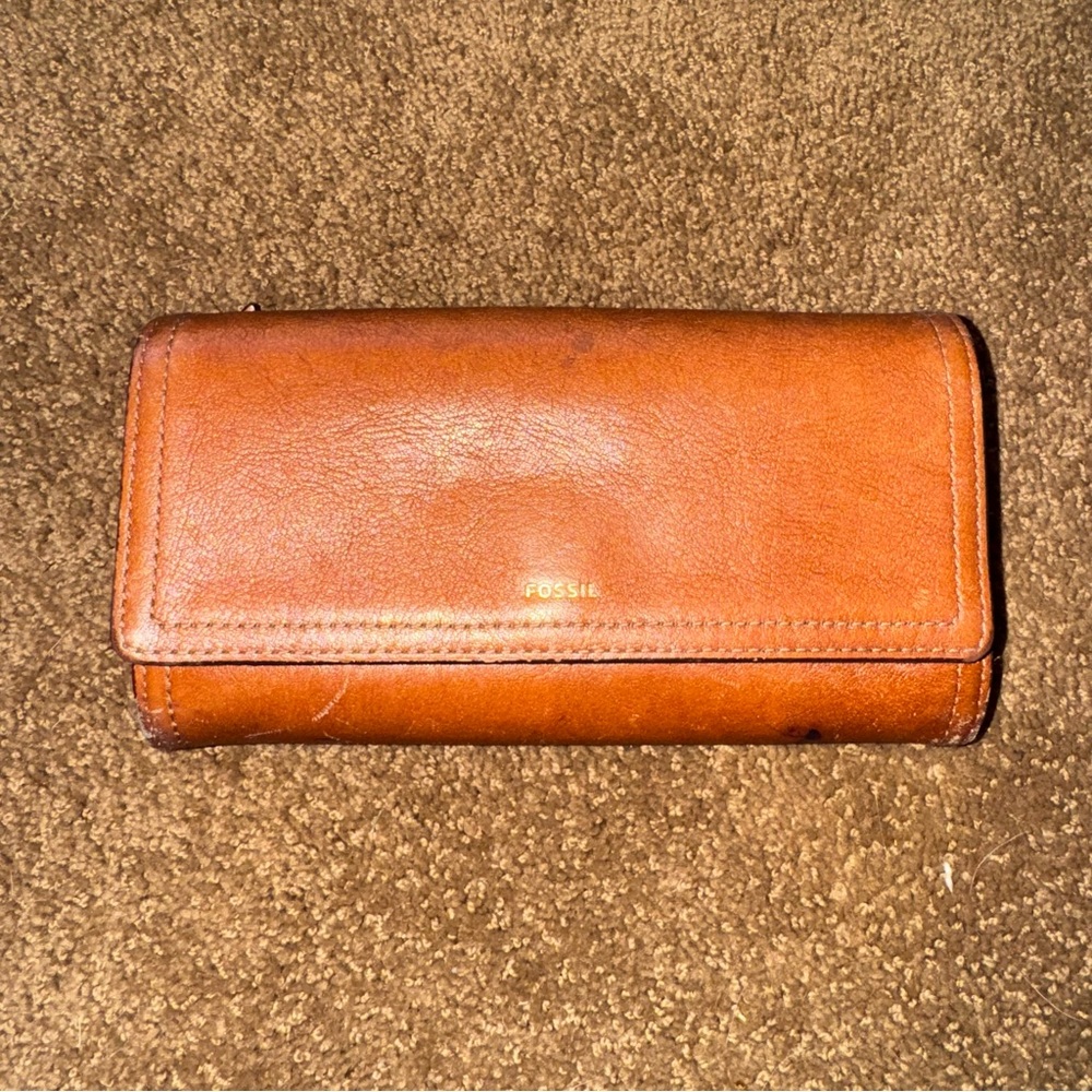 Fossil Tan Leather Wallet
